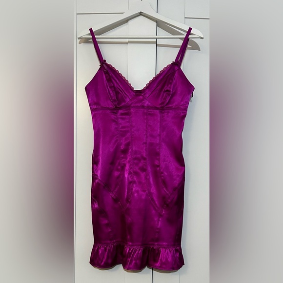 Guess Dresses & Skirts - 📚 GUESS fuchsia satin like mini dress. Y2K, early 2000s, 90s